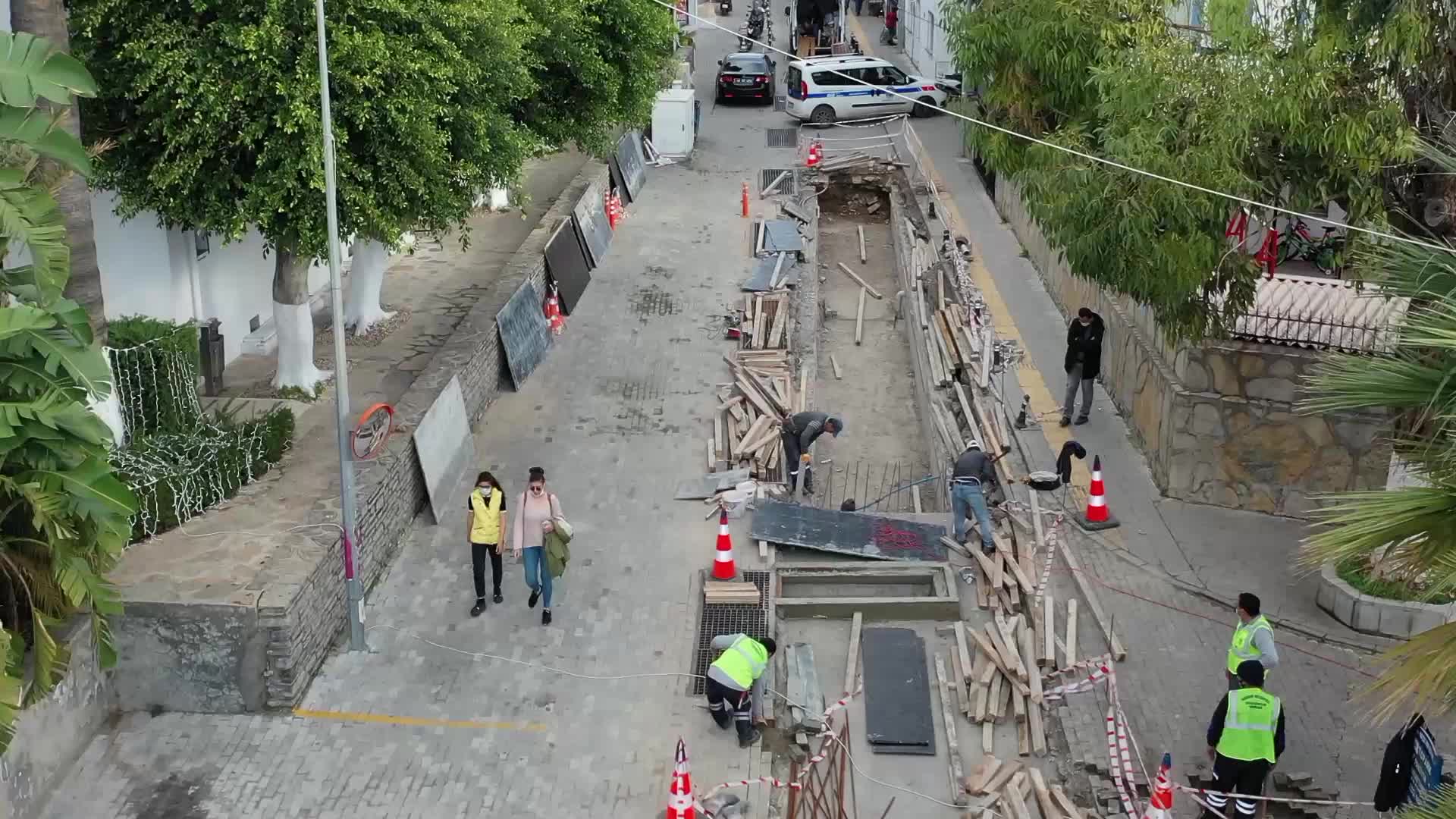 BODRUM'DA ALTYAPI İYİLEŞTİRME ÇALIŞMALARI SÜRÜYOR