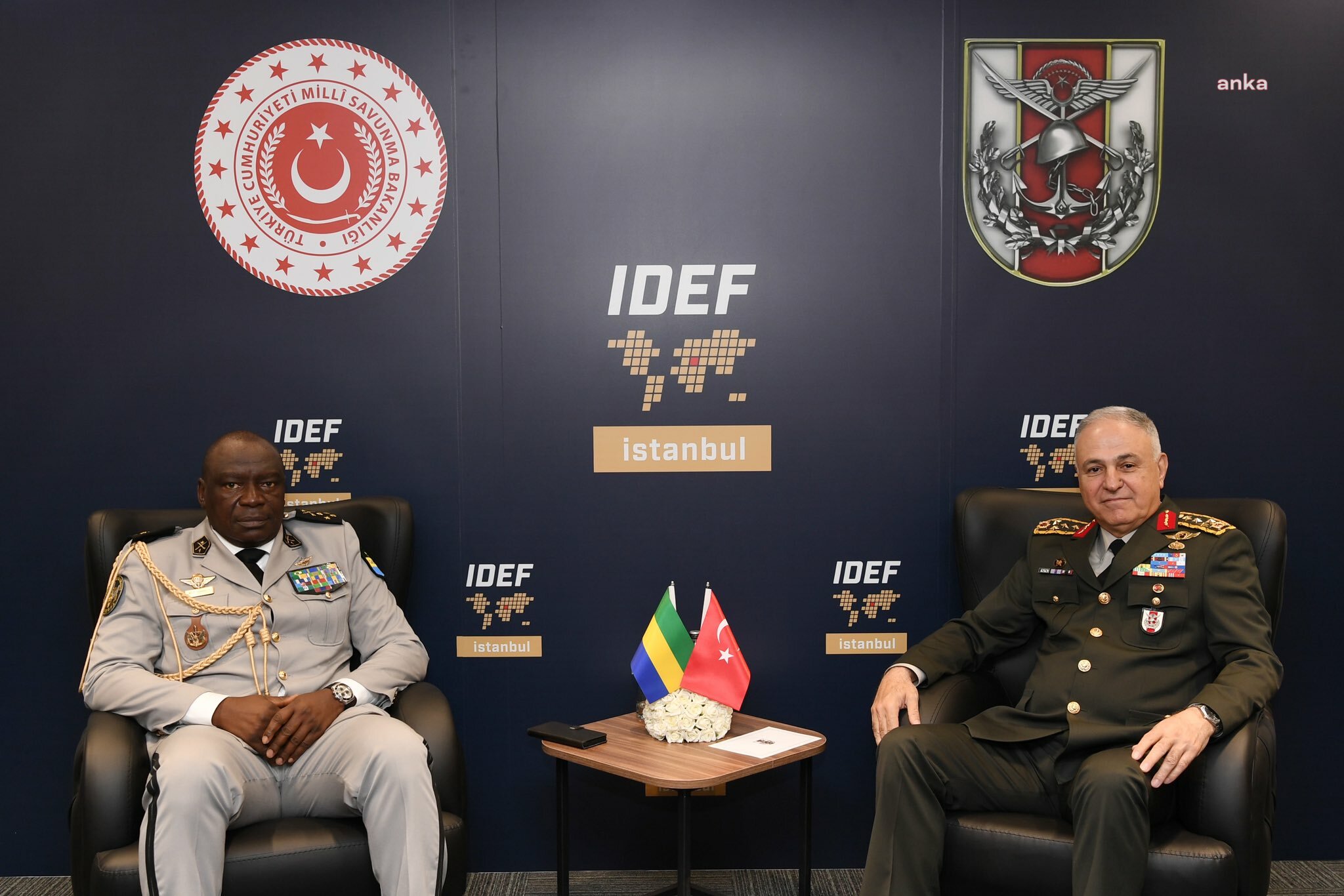 Genelkurmay Başkanı Orgeneral Gürak, IDEF'te ikili temaslarda bulundu
