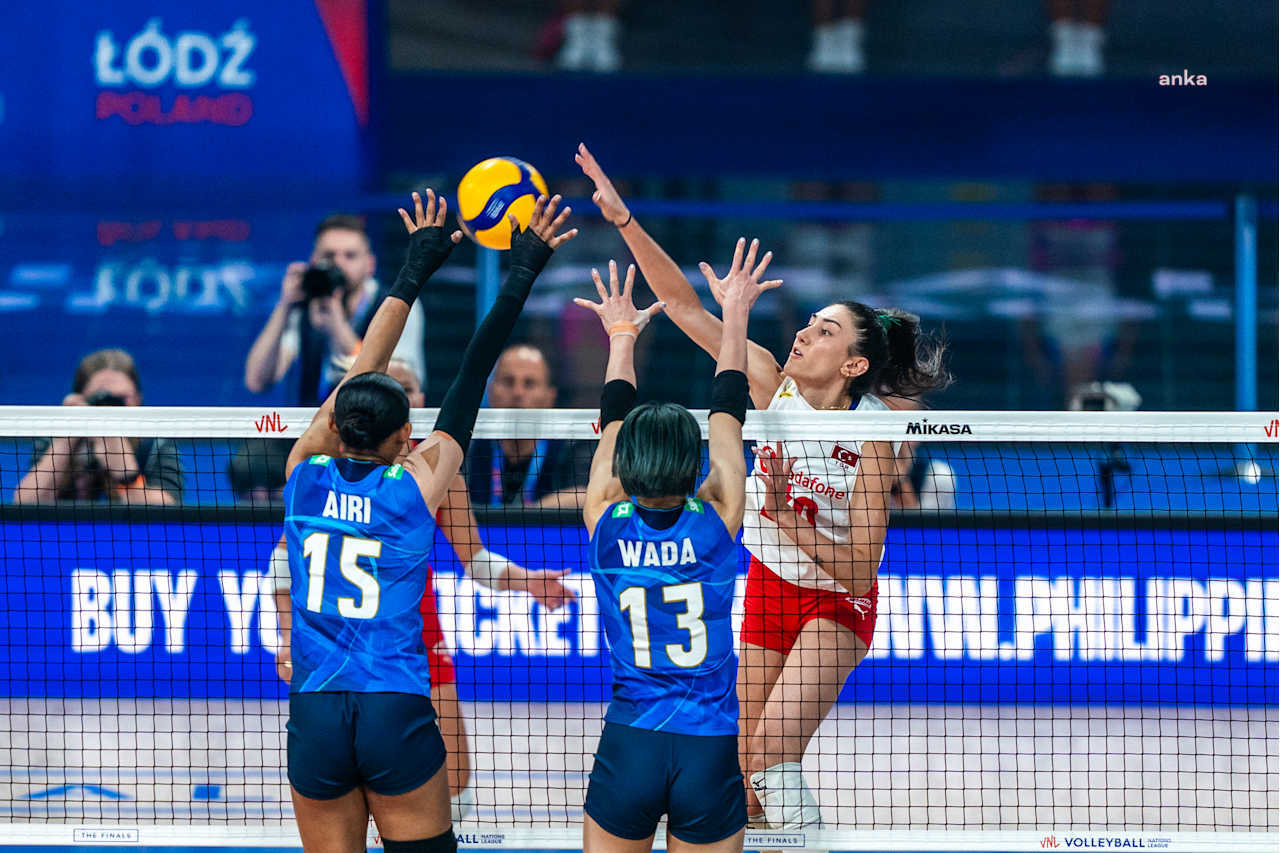 A Milli Kadın Voleybol Takımı Japonya’ya 3-2 mağlup olarak FIVB Kadınlar Milletler Ligi’ne veda etti