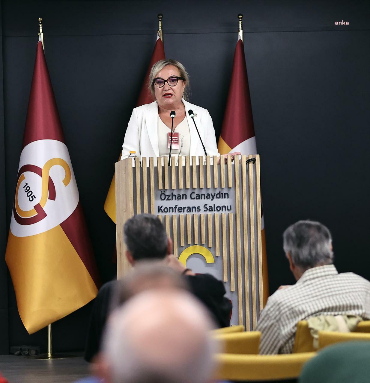 Doç. Dr. Zeynep Banu Dalaman’dan Galatasaray Divanı’nda net mesaj: "Kadın futbolu vitrin değil, vizyon meselesidir"