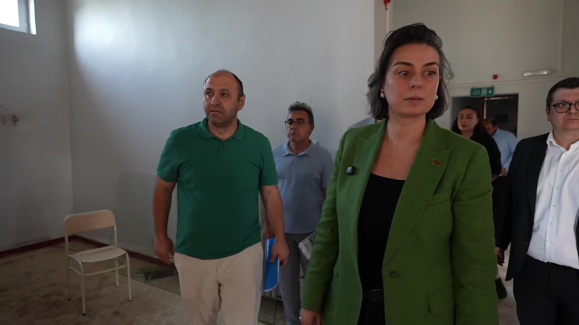 Üsküdar Belediyesi, önceki dönemde Ensar Vakfı’na bedelsiz tahsis edilen binayı teslim aldı