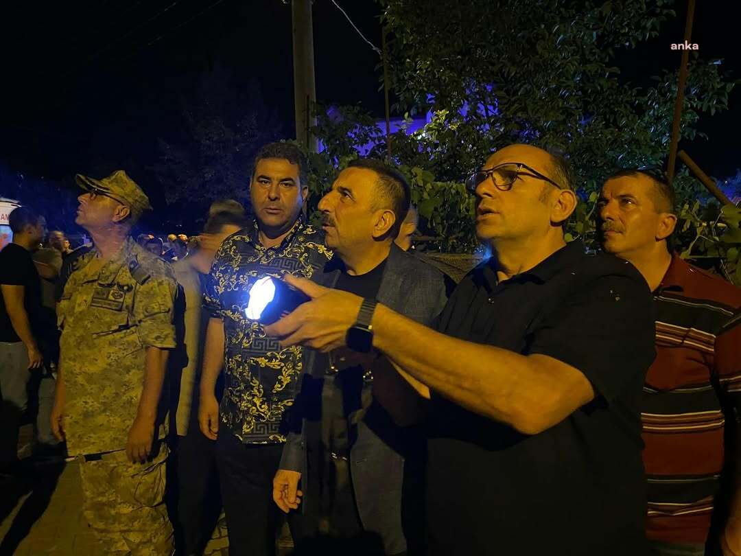 Zonguldak Valisi Hacıbektaşoğlu, yangın bölgesinde incelemelerde bulundu