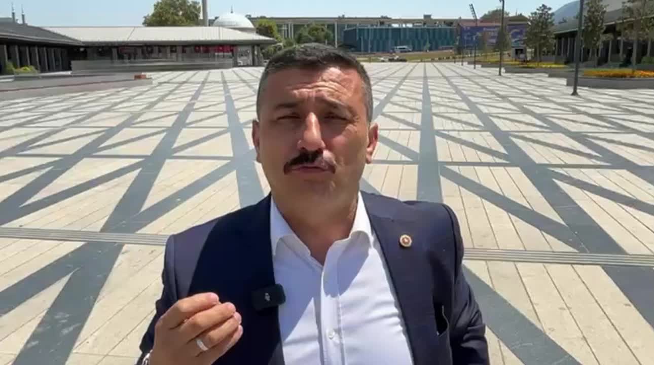 İYİ Parti, terör örgütü PKK'nın silah bırakmasının ardından yürütülen sürece karşı mitingler düzenleyecek, ilki 3 Ağustos'ta Bursa'da