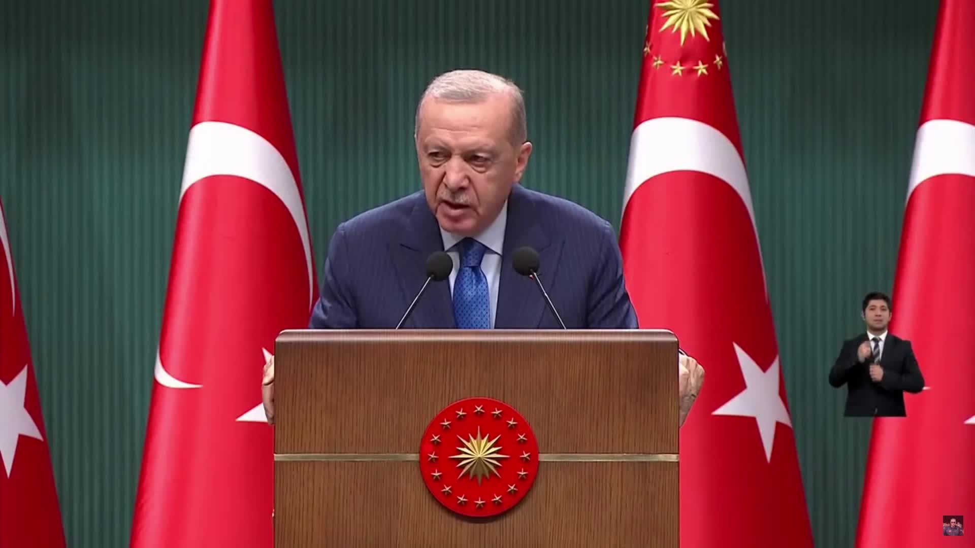 Cumhurbaşkanı Erdoğan:  51 ilde itfaiyecilik faaliyetini AFAD üstlenecek