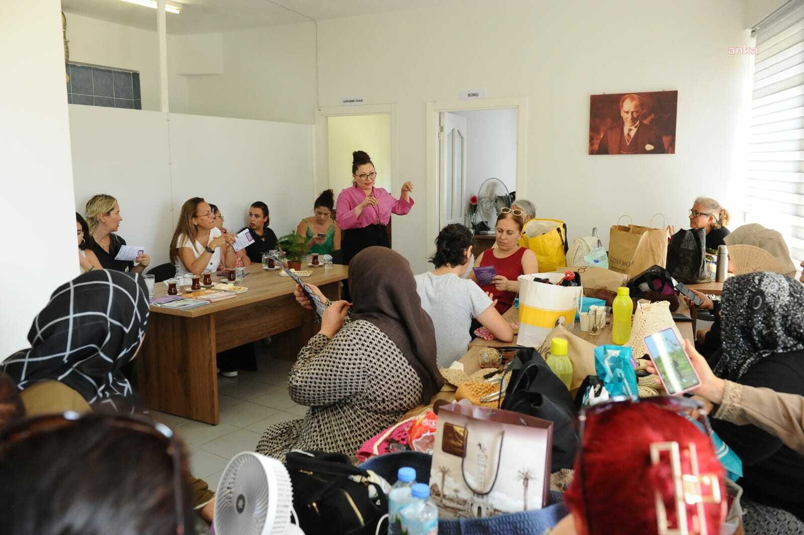 Karşıyaka’da ‘Kadın Gücü’ mahalle mahalle yayılıyor