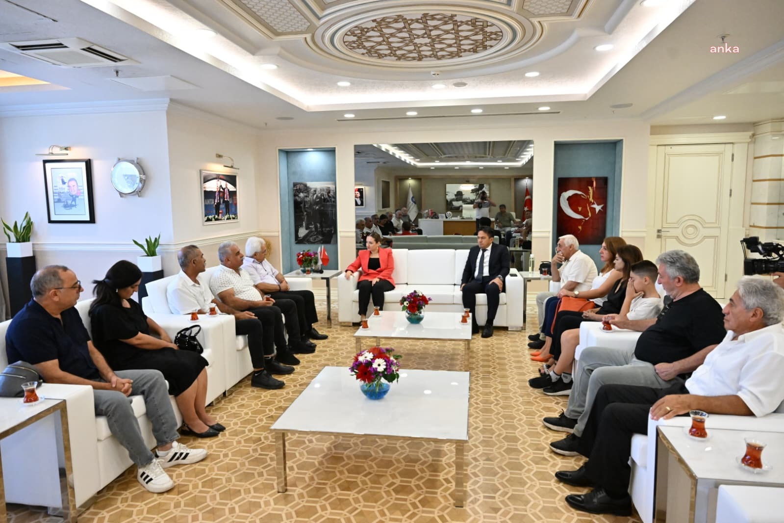 Antalya Alevi Bileşenleri’nden Başkan Vekili Özdemir’e destek ziyareti