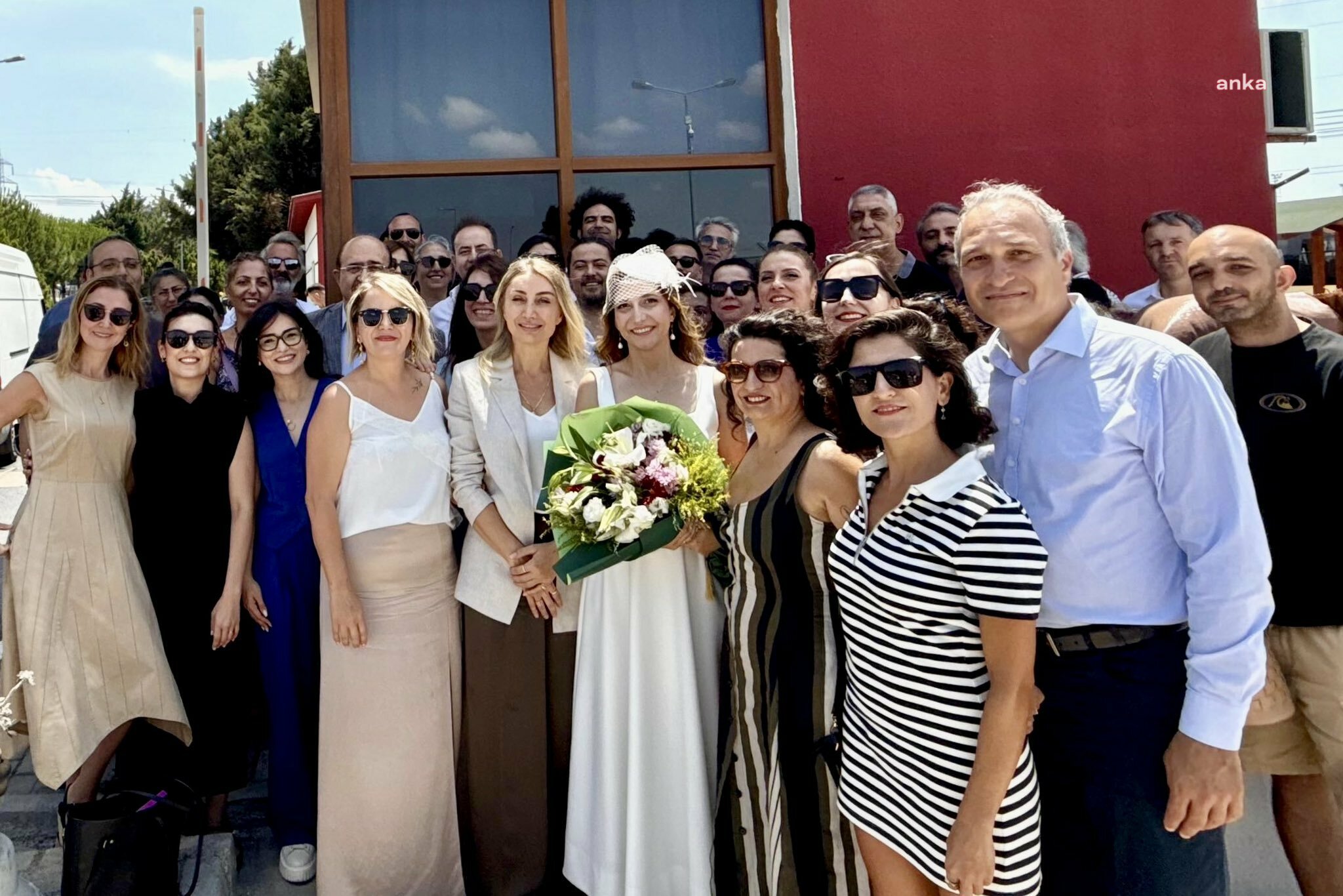 İmamoğlu'ndan cezaevinde evlenen çalışma arkadaşlarına tebrik mesajı