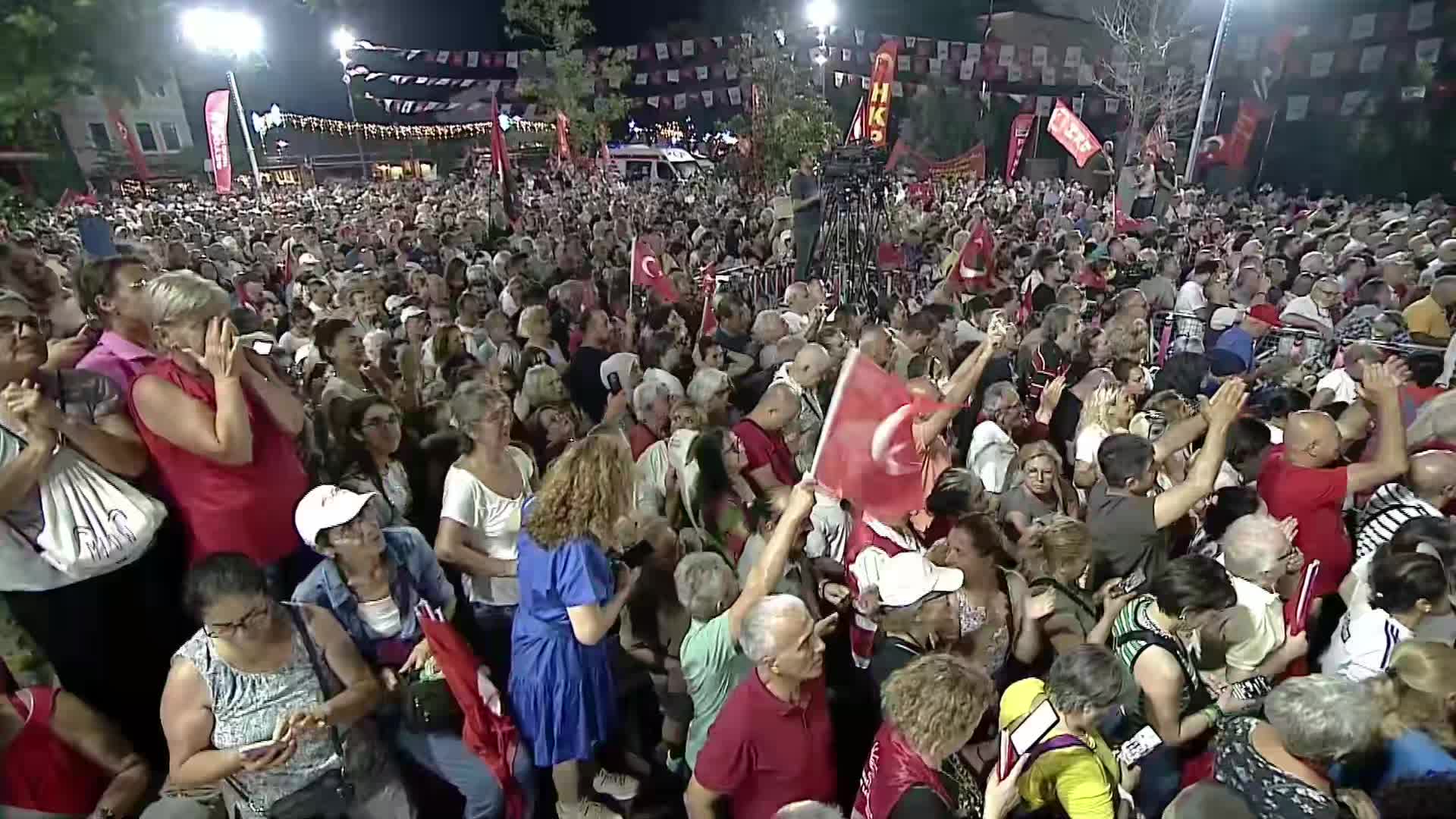 CHP'nin Millet İradesine Sahip Çıkıyor Mitingi Şile'de... Özgür Özel: Türkiye'de bir devletsizlik krizi yaşıyoruz