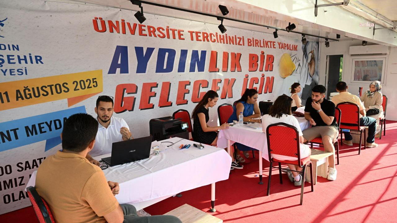 Aydın Büyükşehir Belediyesi’nden Tercih TIR’ıyla danışmanlık hizmeti