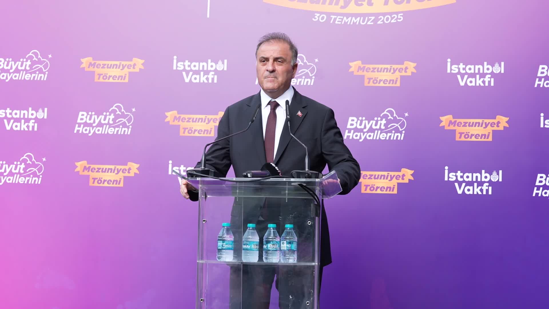 “Büyüt Hayallerini” dördüncü dönem mezunları uğurlandı... Dilek İmamoğlu: “Bir kadının kendine inanması, daha eşit bir geleceğin anahtarıdır”