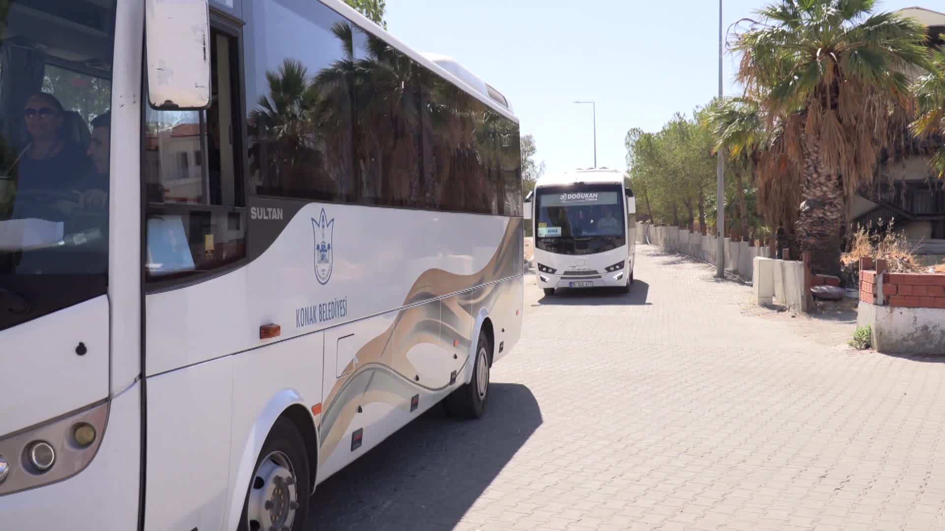 Konak’ta yaz okulu denizde final yaptı