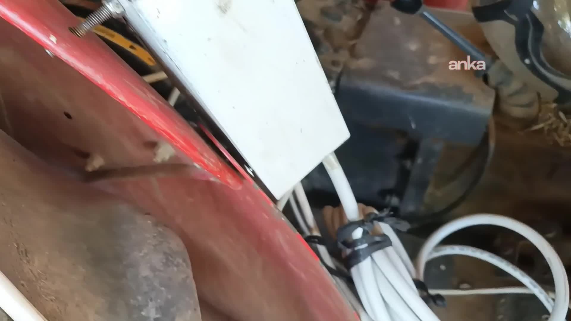 Aydın Karacasulu üretici, kendi gübre makinasını tasarladı