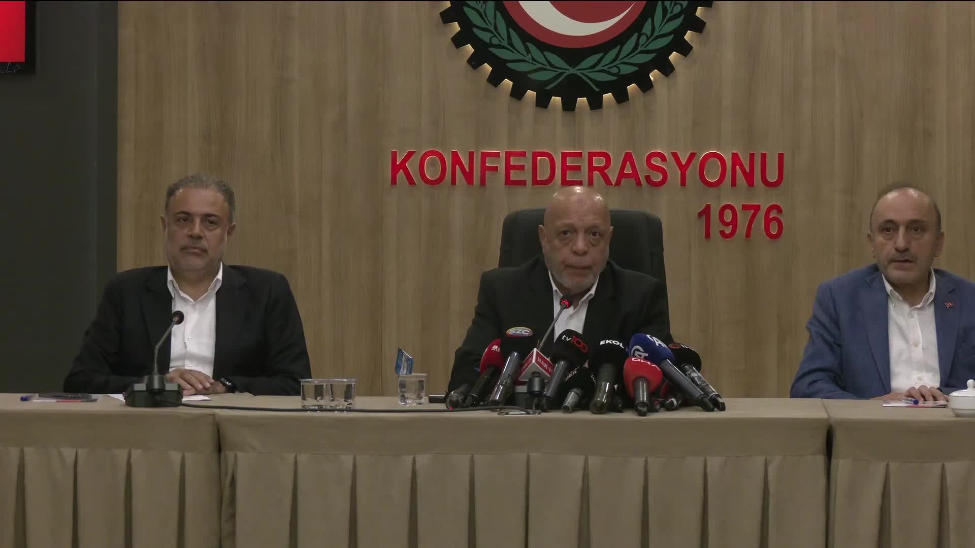 HAK-İŞ Genel Başkanı Arslan: "Süreçler tamamlanmadığı için grev kararlarını almadık. Önümüzdeki haftadan itibaren artık grev kararları aşamasına da geleceğiz"