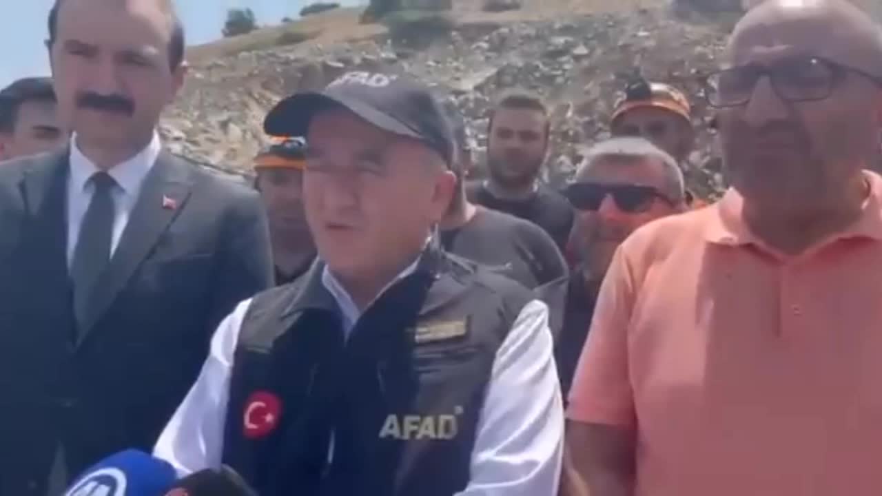 Elazığ'da maden ocağında göçük...Vali Hatipoğlu: "Göçük altındaki işçiyi kurtarma çalışmaları devam ediyor"