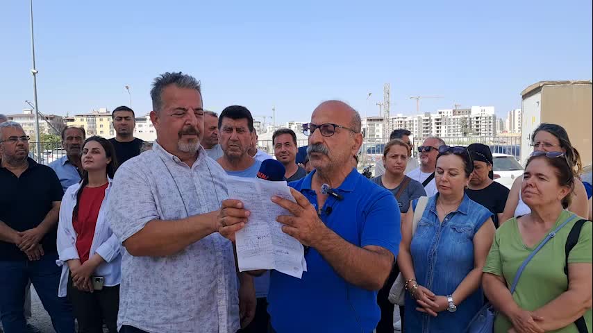 Hatay'da rezerv alandan çıkartılan Turunçlu Mahallesi sakinleri: "Evlerimizi yapacak gücümüz yok, devlet desteği istiyoruz"