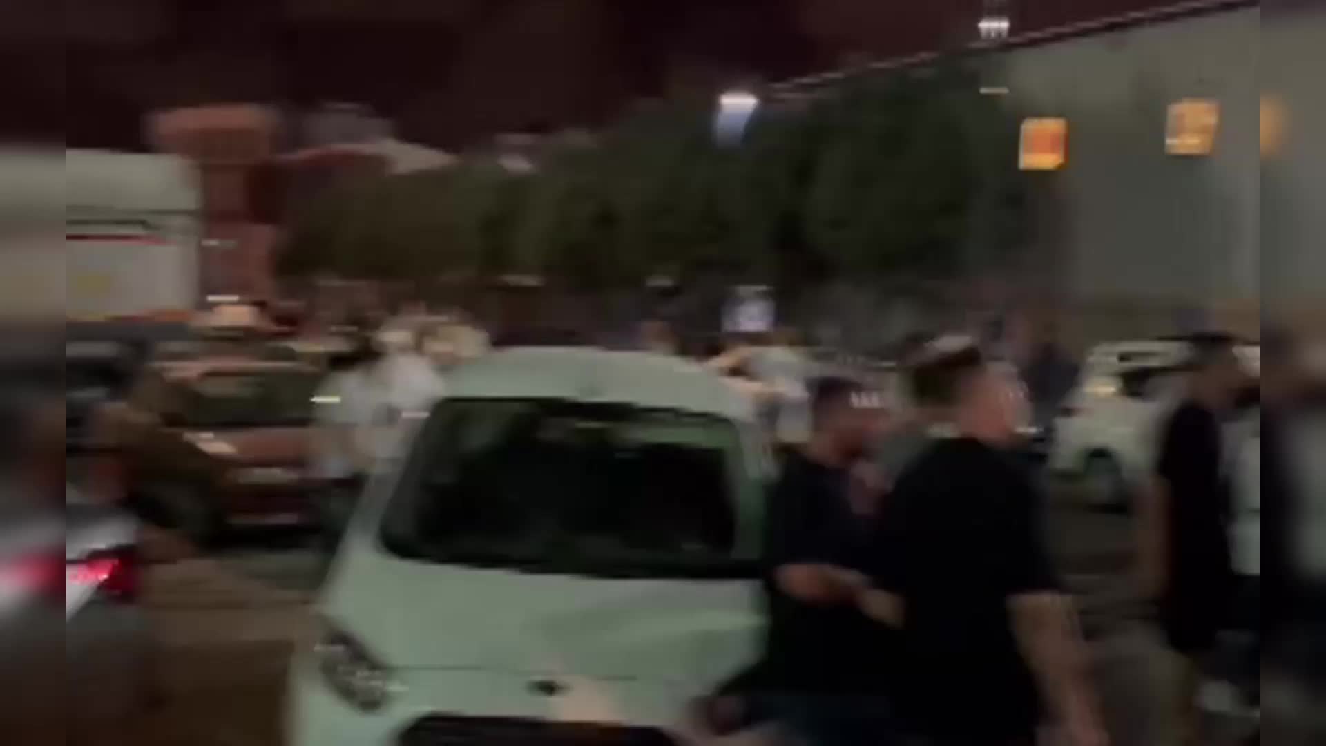 SAMPA Otomotiv işçileri, ''maaşlarını alamadıklarını'' ileri sürerek iş bıraktı