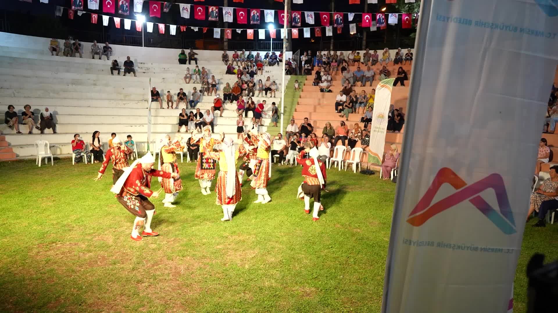 Mersin Büyükşehir Belediyesi'nin "Yayla Şenlikleri" Toroslar ilçesinde başladı