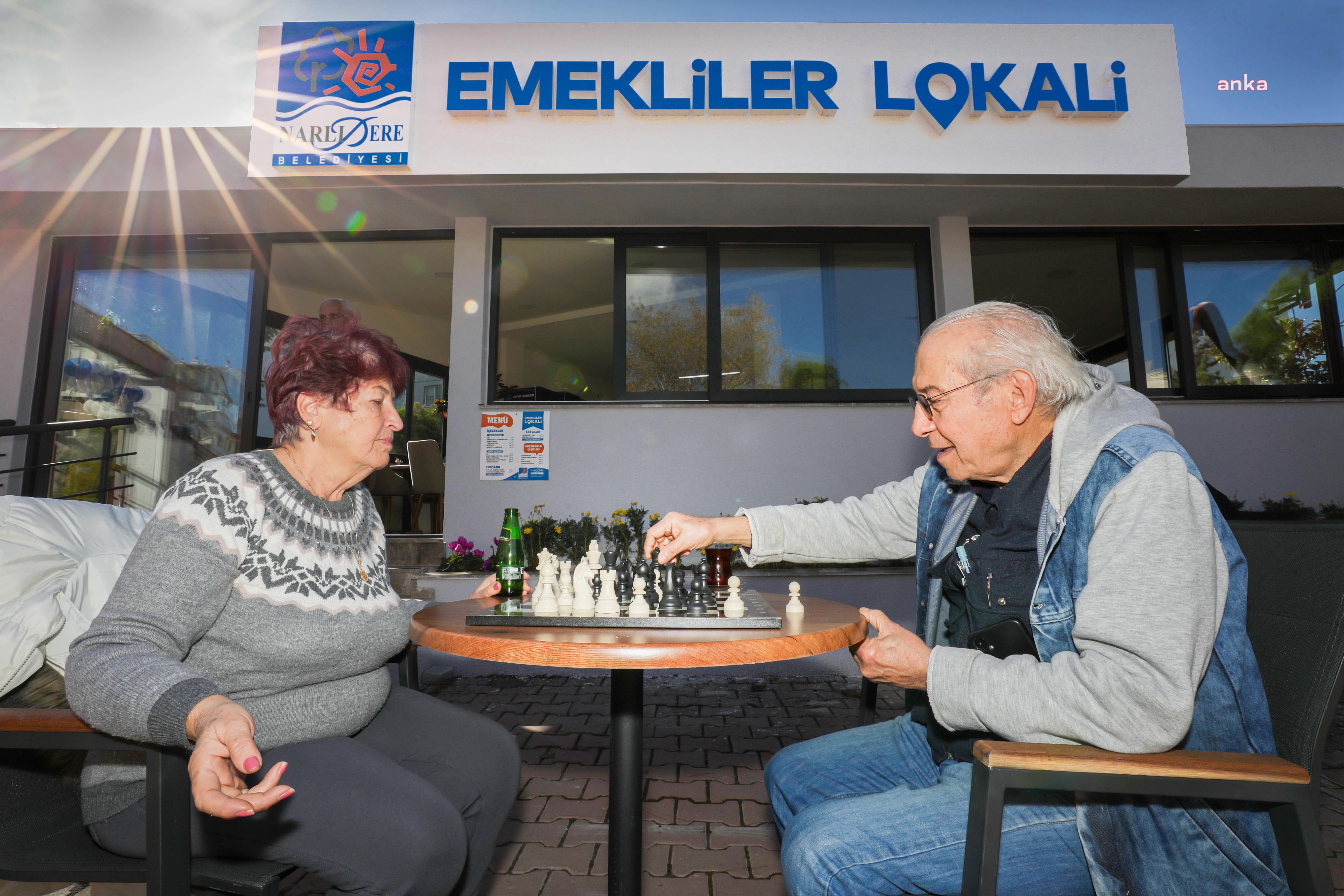 Narlıdere'de Emekliler Lokali'ne rekor ilgi: 2 şube 80 bin misafir