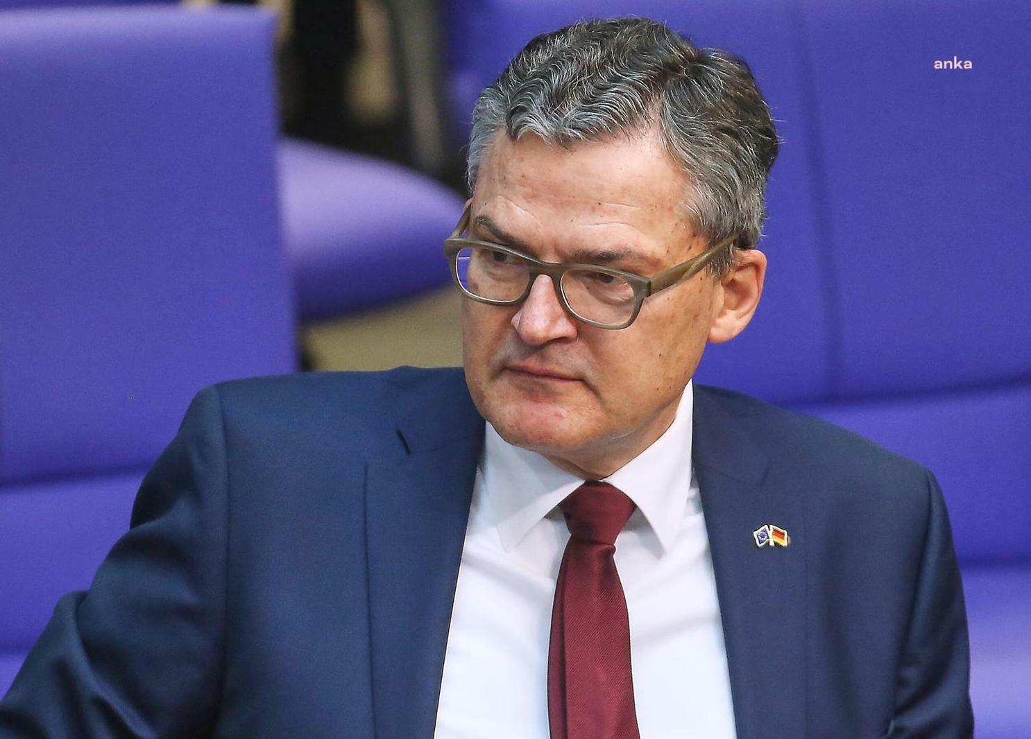 Alman dış politika uzmanı Kiesewetter, Federal Hükümet'in Gazze politikasını hedef aldı