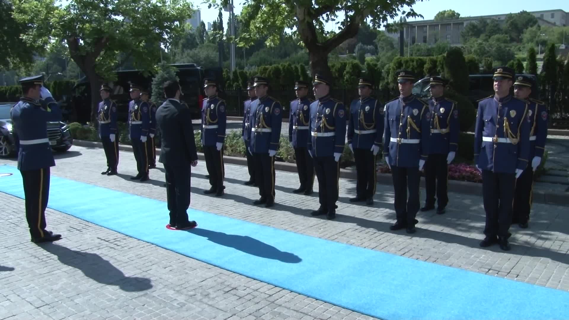 İçişleri Bakanı Yerlikaya, Suriyeli mevkidaşı Hattab ile görüştü