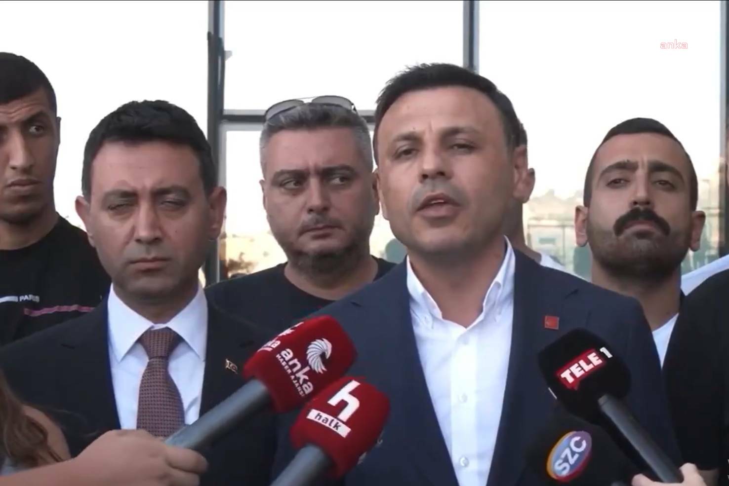 Özgür Çelik: “Murat Çalık derhal tahliye edilmeli, Türkiye’ye bu ayıbı yaşatanları inatlarından vazgeçmeye çağırıyoruz”
