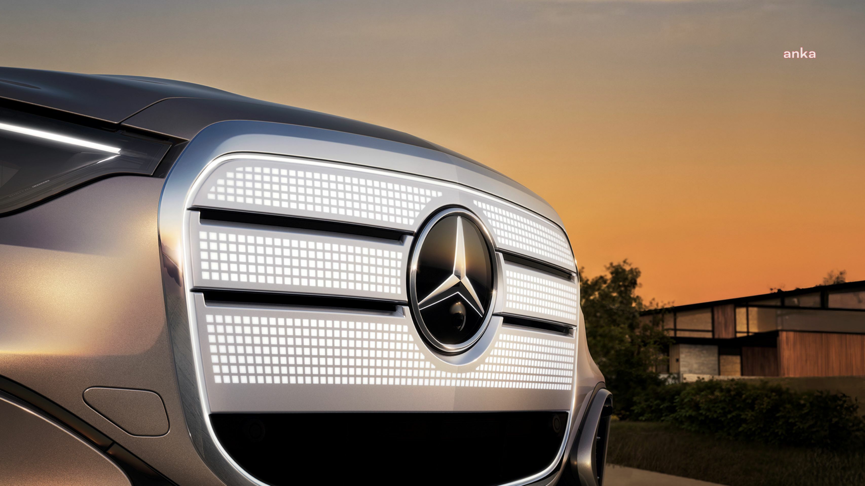 Geleceğin yüzü: Mercedes-Benz’deki ikonik tasarımın yeni çağı tamamen elektrikli GLC ile başlıyor
