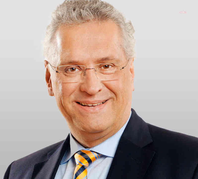 Bavyera Eyalet İçişleri Bakanı Joachim Herrmann: “Sağ popülist AfD’ye yönelik endişeler sürüyor"