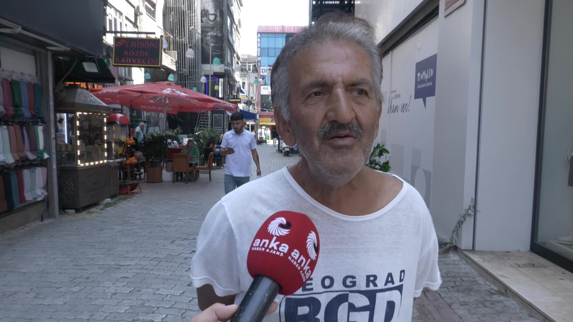 4 kişilik ailenin yaşam maliyetinin 96 bin 559 liraya yükseldiği İstanbul'da ANKA'ya konuşan yurttaşlardan iktidara: İnim inim inliyoruz... İnsanlarla dalga geçmeyin, halkın içine girin