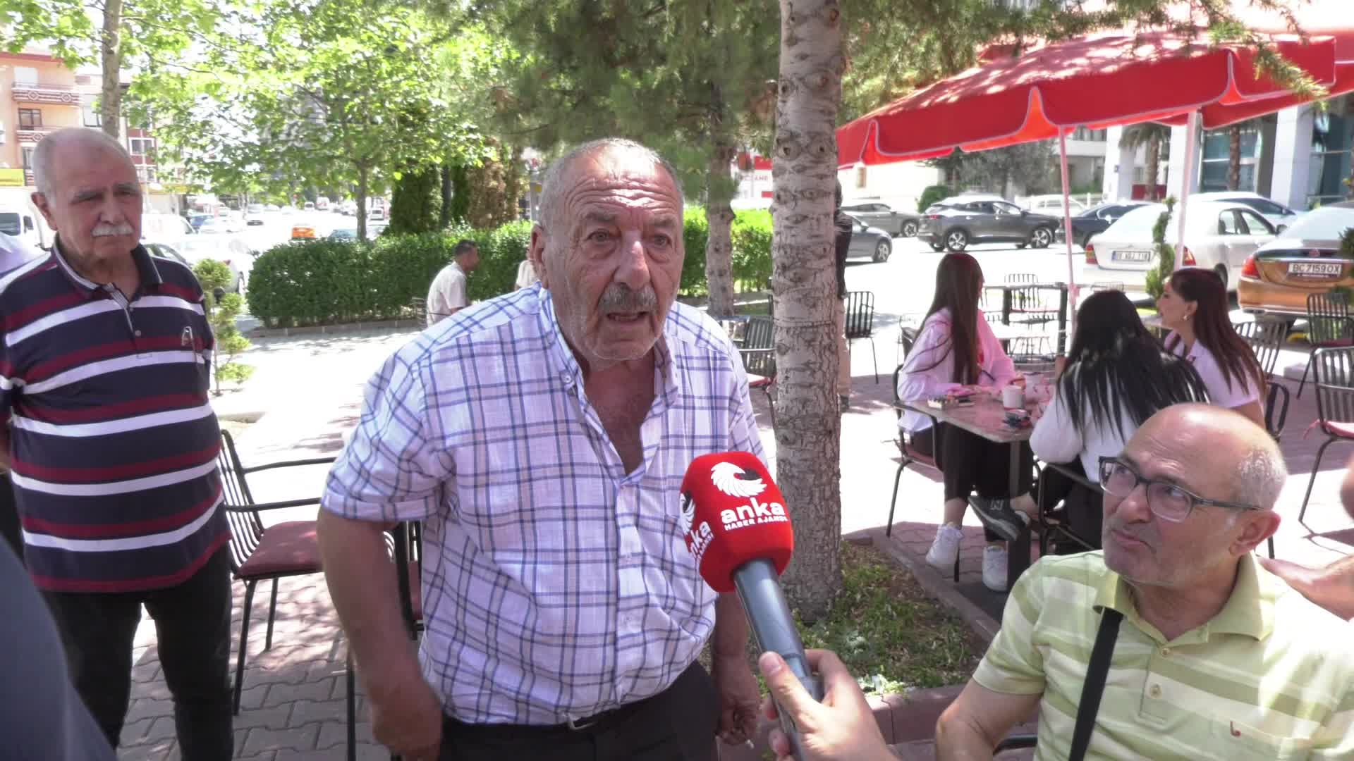 CHP milletvekilleri sahada... Pursaklar sakini: "Torunlarıma harçlık veremiyorum. Sürüm sürüm sürünüyorum"