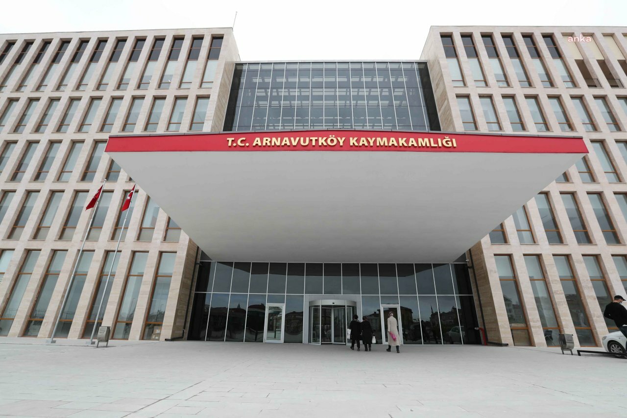 Arnavutköy'de denize girmek yasaklandı