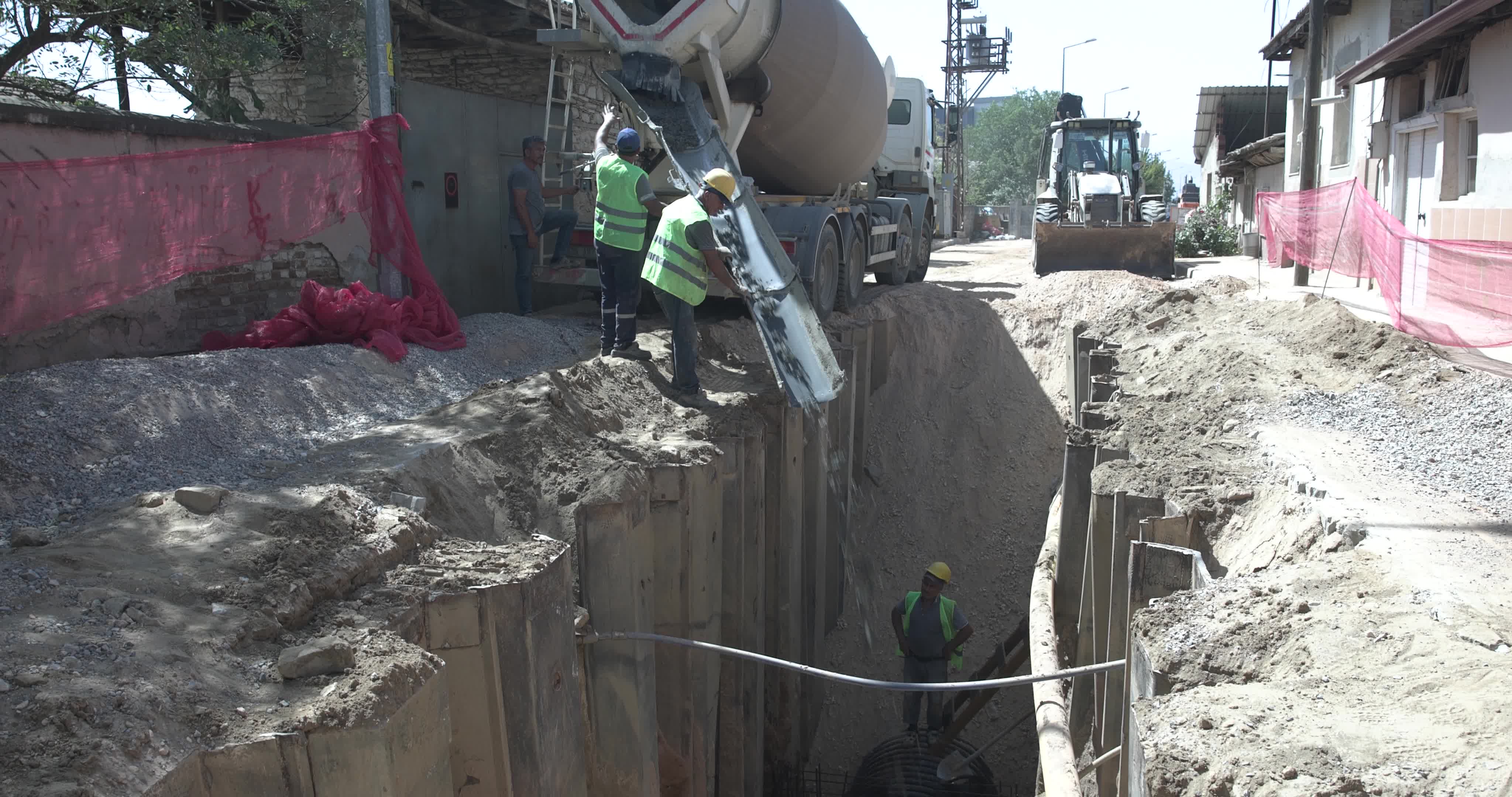 Balıkesir Sındırgı'da 4 büyüklüğünde deprem