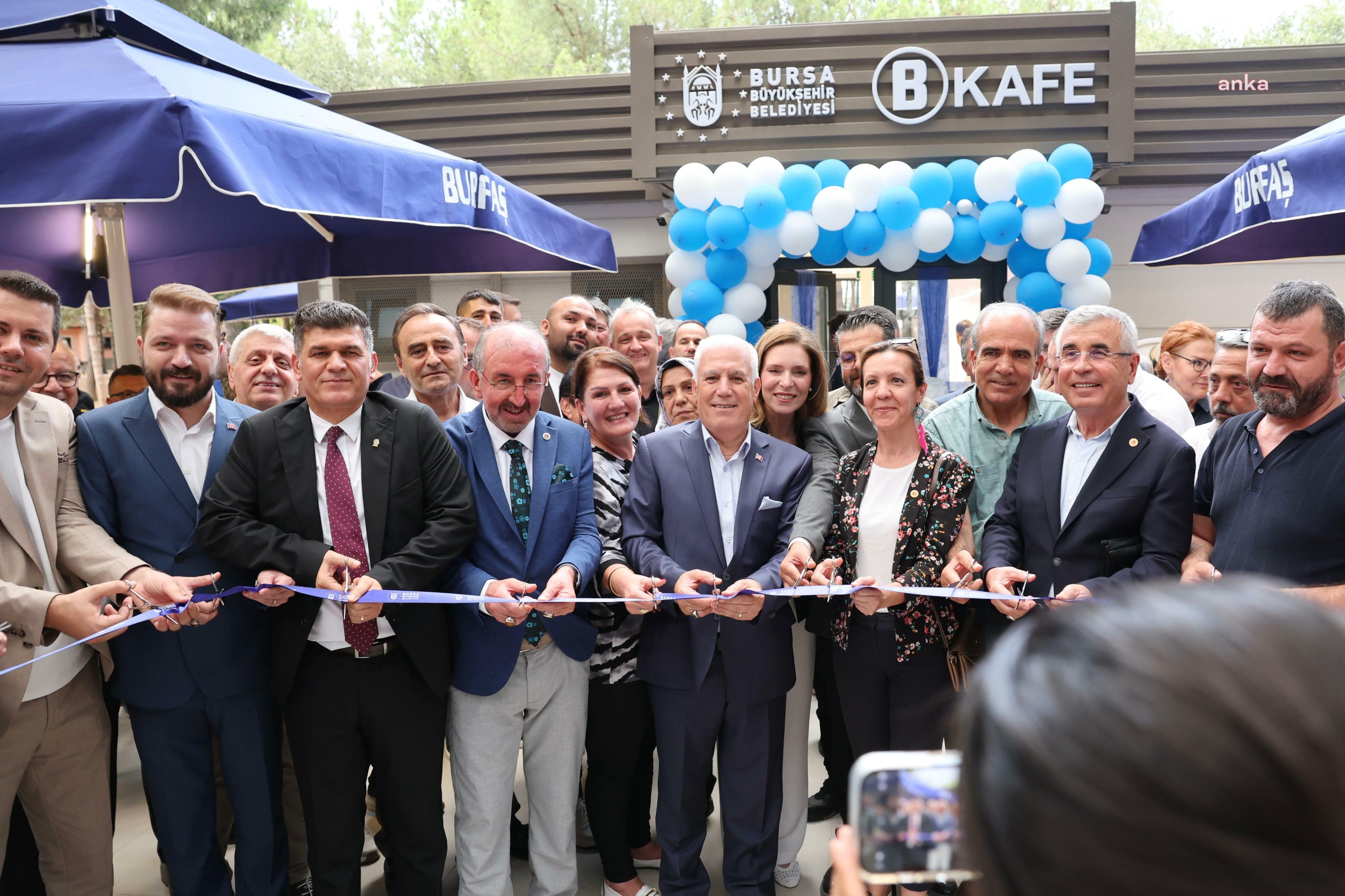 Bursa Büyükşehir Belediyesi'nden Emek Mahallesi'ne B Kafe