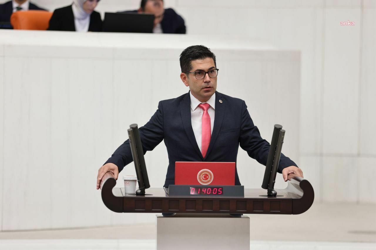 CHP'li Halıcı, "yabancılara usulsüz vatandaşlık" iddialarını, Bakan Yerlikaya'ya sordu