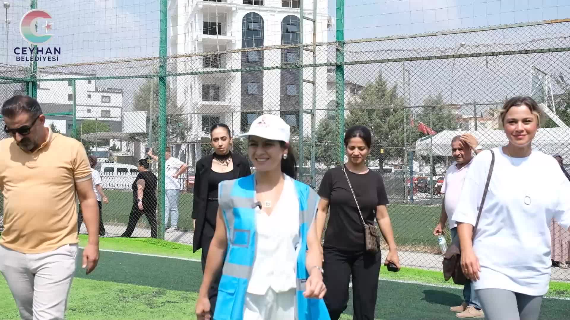 Ceyhan Belediyesi'nin Yaz Spor Okulu, çocuklara hem spor yapma hem de eğlenme imkanı sunuyor