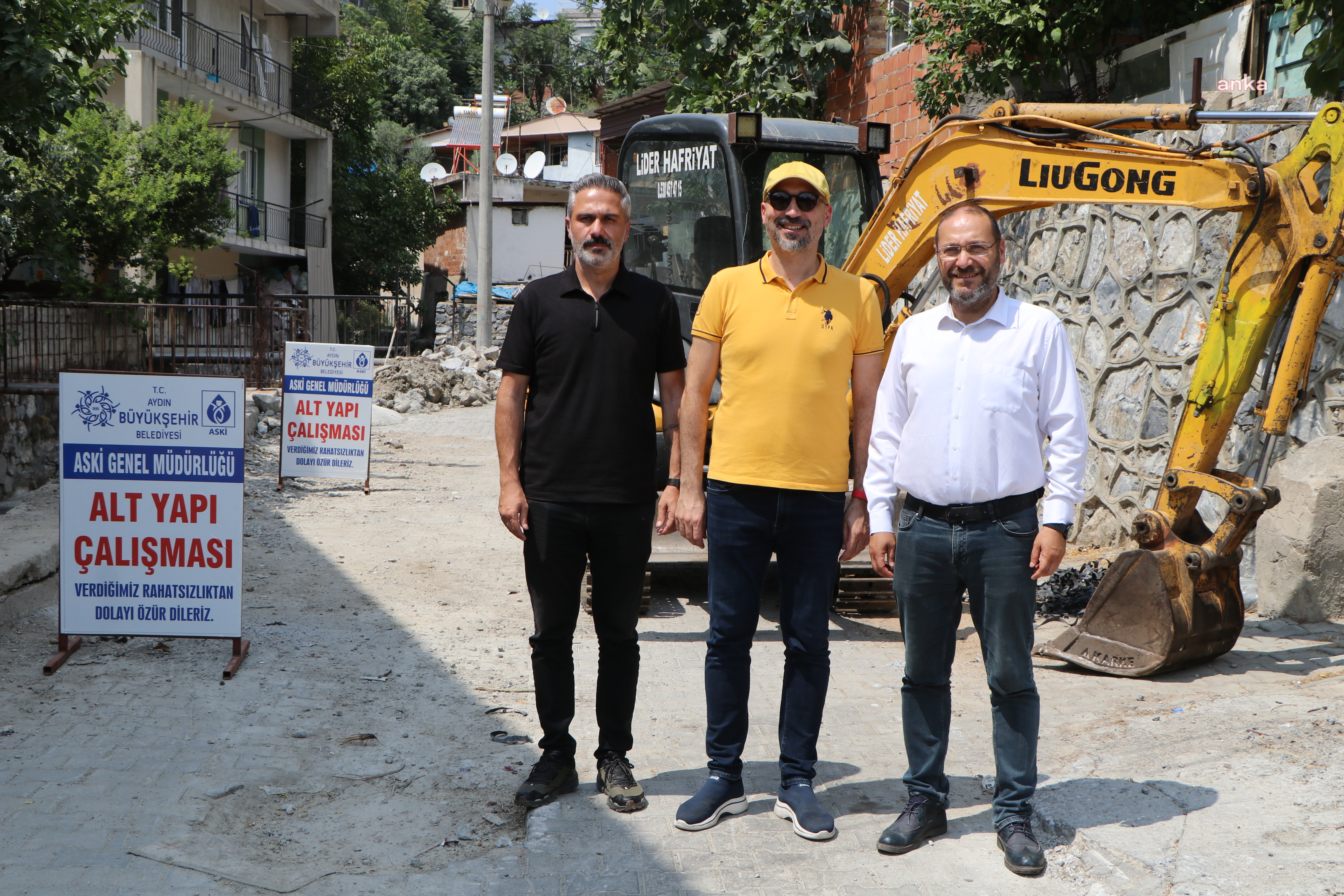 Söke Belediye Başkanı Arıkan, Savuca’da yapılan altyapı çalışmalarını inceledi
