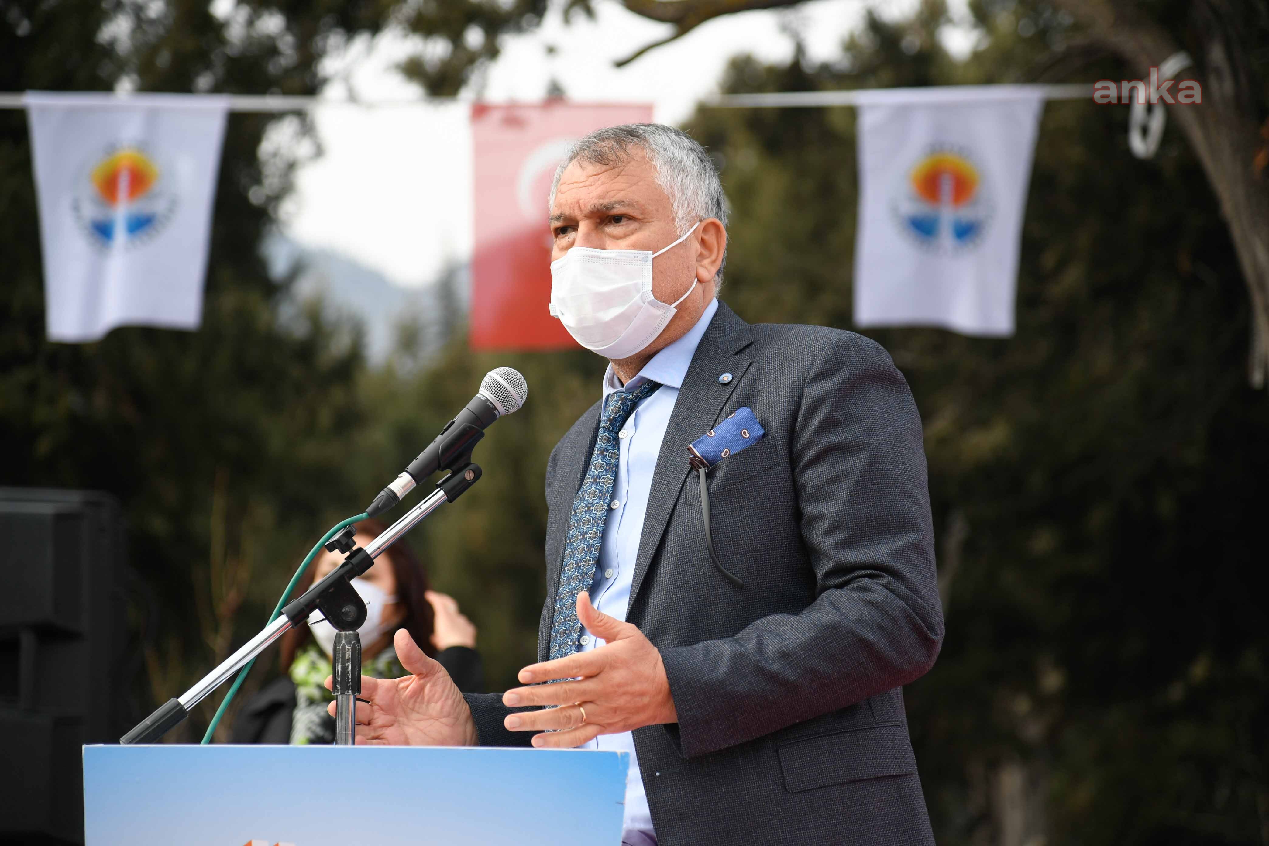 ADANA BÜYÜKŞEHİR BELEDİYESİ, POZANTI'DA 80 BİN LAVANTA FİDESİ DAĞITTI