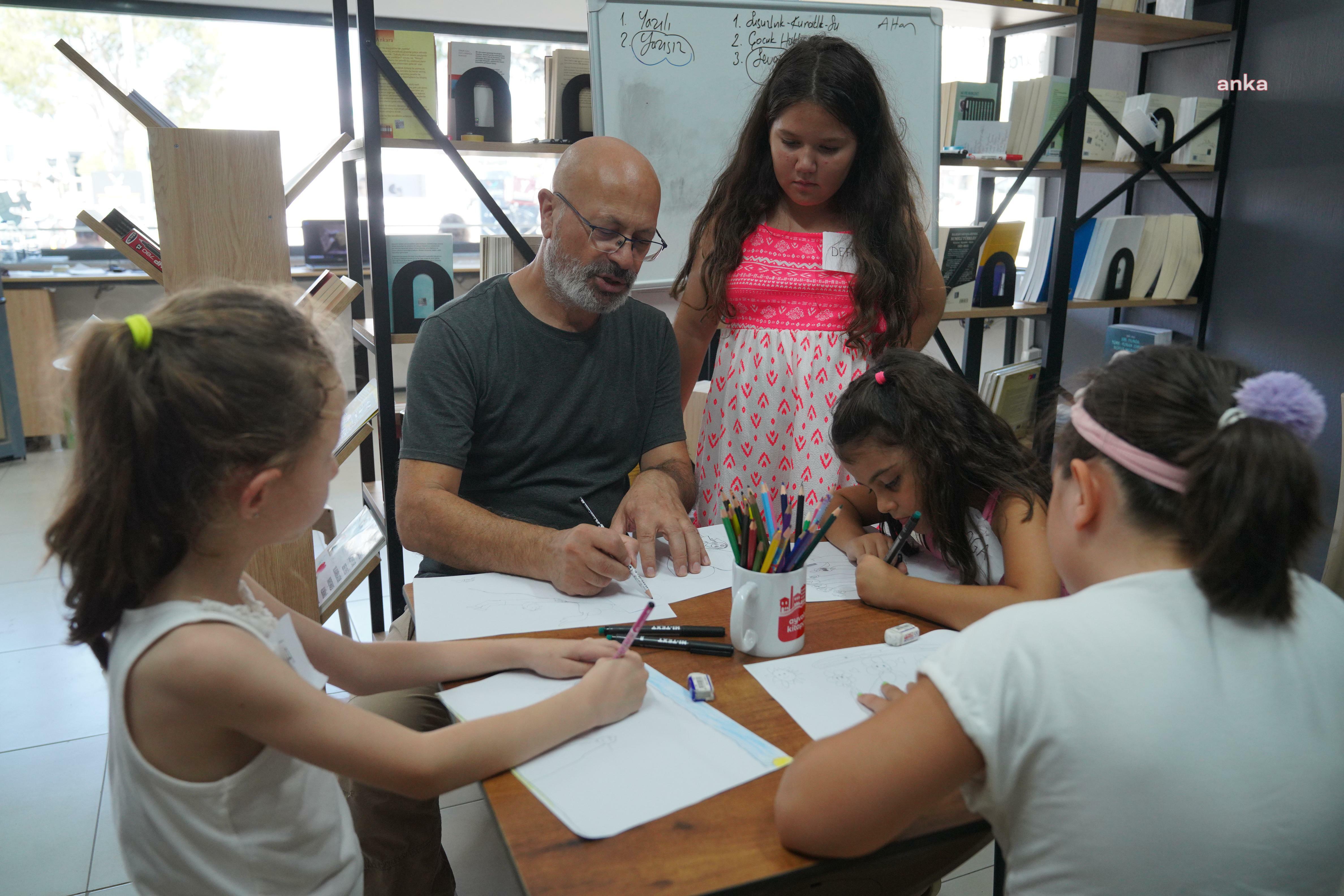 Ayvalık'ta çocuklar, Karikatürist Altan Özeskici ile hem eğlendi hem öğrendi
