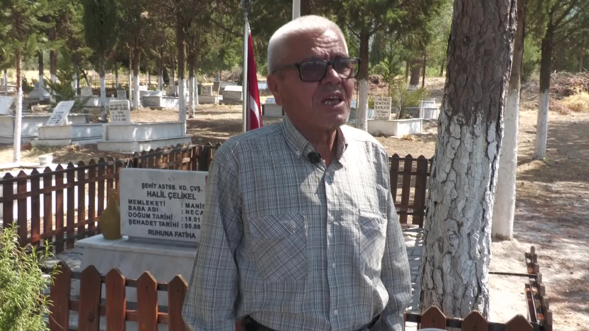 Manisa Büyükşehir Belediyesi şehit kabirlerini yeniliyor