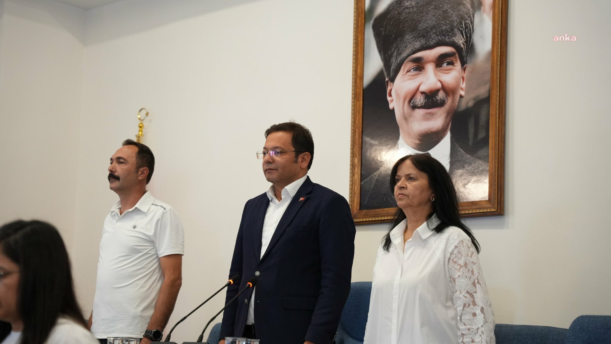 Balıkesir'deki deprem... Sındırgı Başkanı Sak: Bazı binalarda yıkım var, 4 kişi kurtarıldı