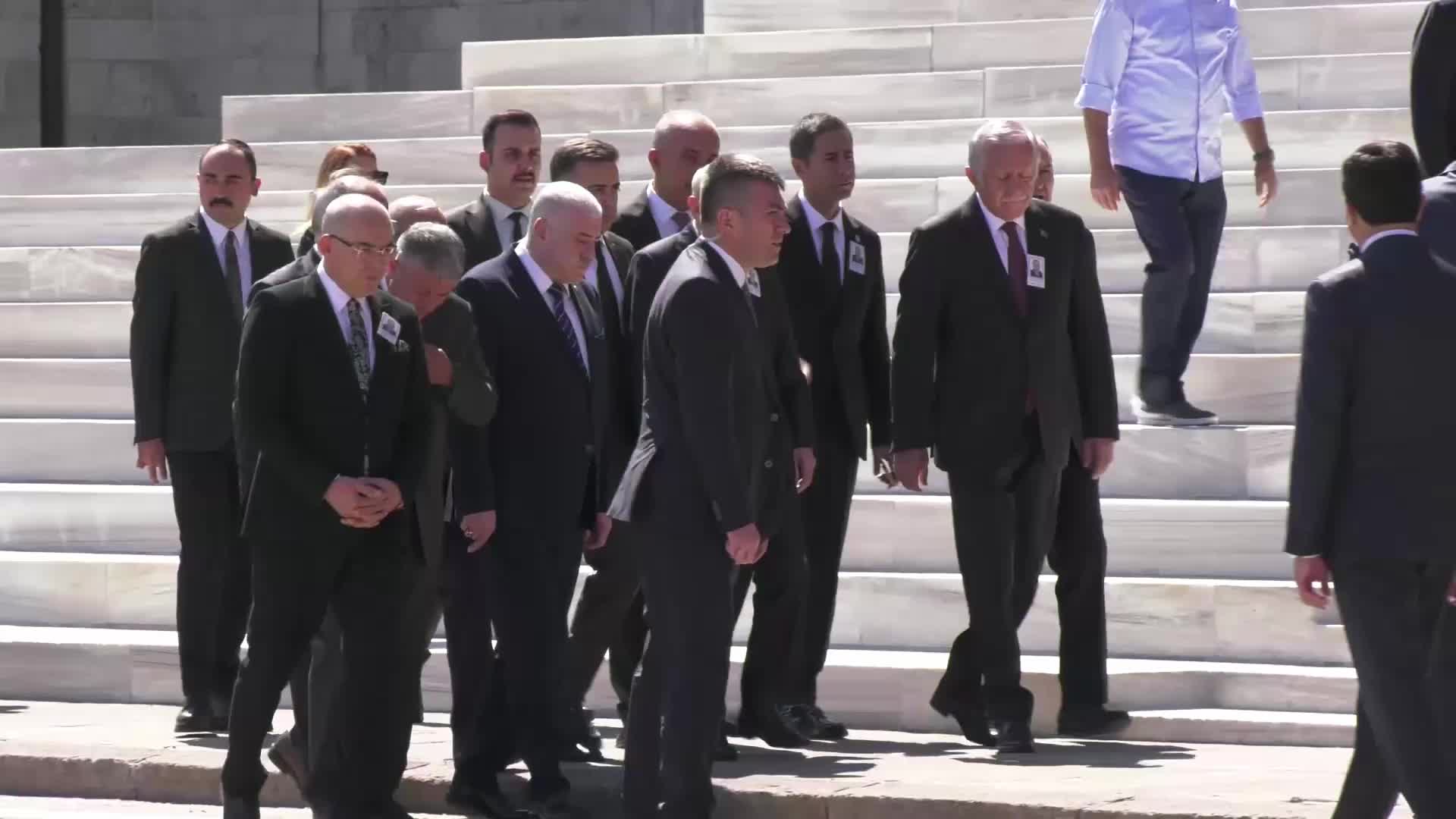Eski Sağlık Bakanı Halil Şıvgın için TBMM’de cenaze töreni… Özgür Özel ve Devlet Bahçeli de törene katıldı