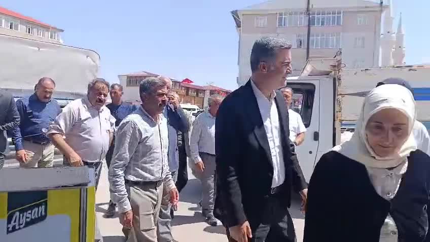 Abdullah Zeydan sel felaketi bölgesinde: “DSİ Bölge Müdürlüğü sorumluluğunu yerine getirseydi, bu mağduriyet yaşanmazdı"
