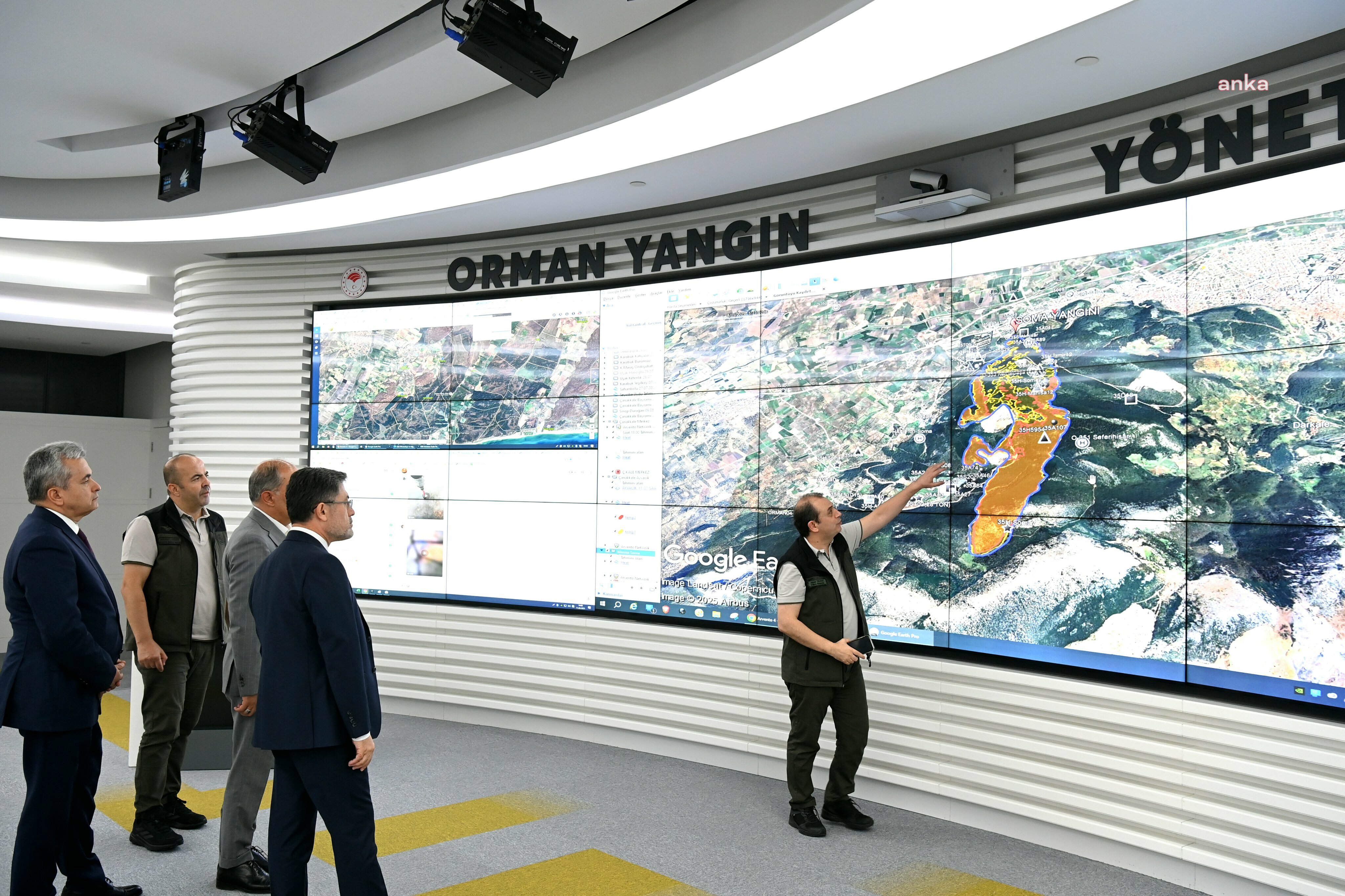 Bakan Yumaklı: Bugün ülkemizde çıkan 55 orman yangınının 45'ini tamamen kontrol altına aldık