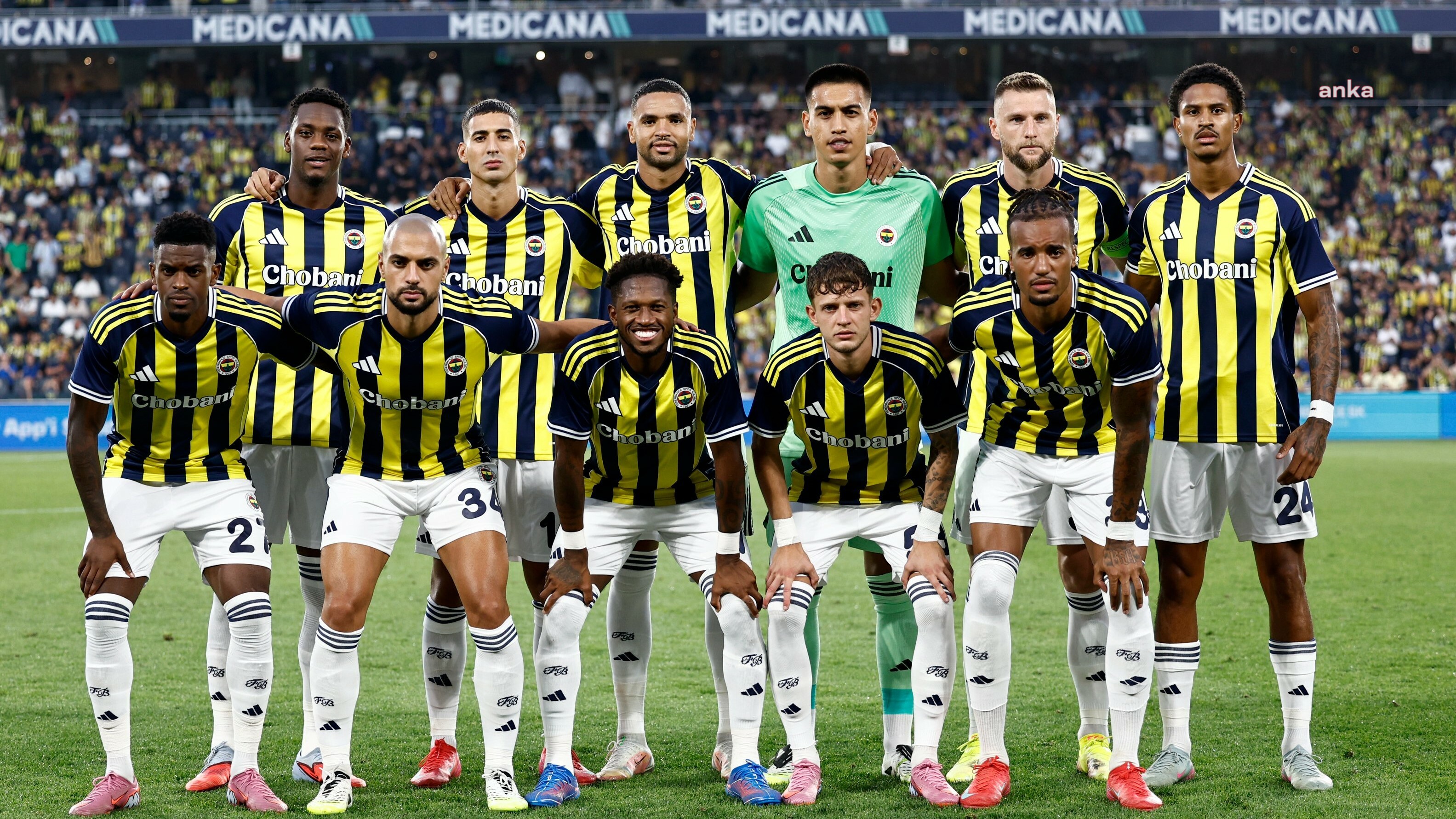 Fenerbahçe, Feyenoord’u 5-2 mağlup ederek Şampiyonlar Ligi’nde Play Off’a yükseldi