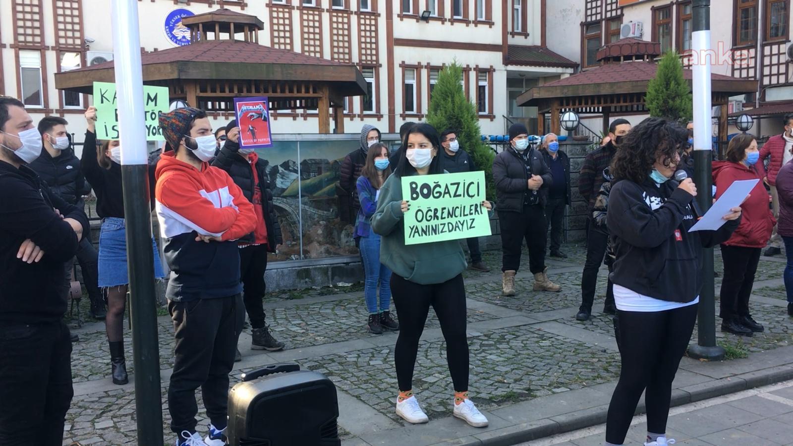BOĞAZİÇİ ÖĞRENCİLERİNE KARADENİZ'DEN, FINDIKLILI GENÇLERDEN DE DESTEK GELDİ: "YALNIZ DEĞİLLER"