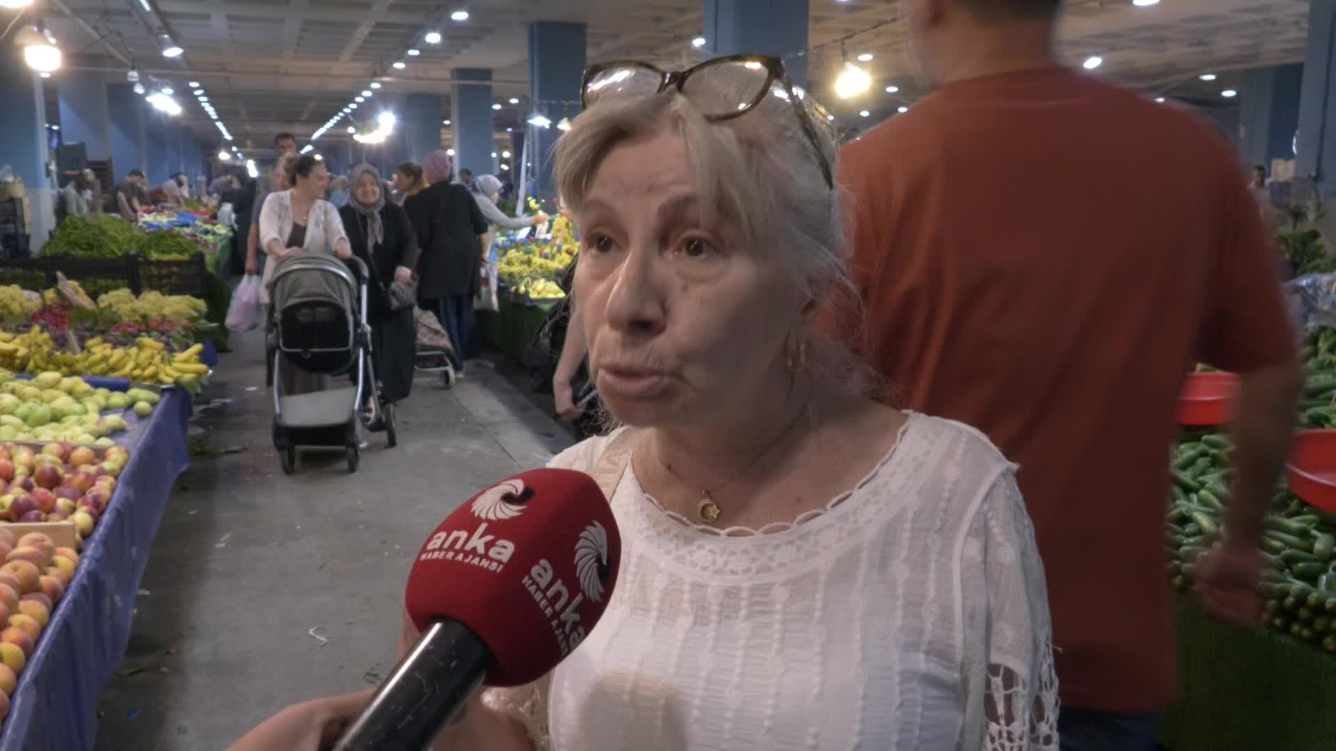 Karahan'ın sürpriz düşüş açıklamasına vatandaştan tepki: “Bunlar başka ülkede yaşıyor galiba... Ülkeyi batırdılar, ne hale getirdiler"