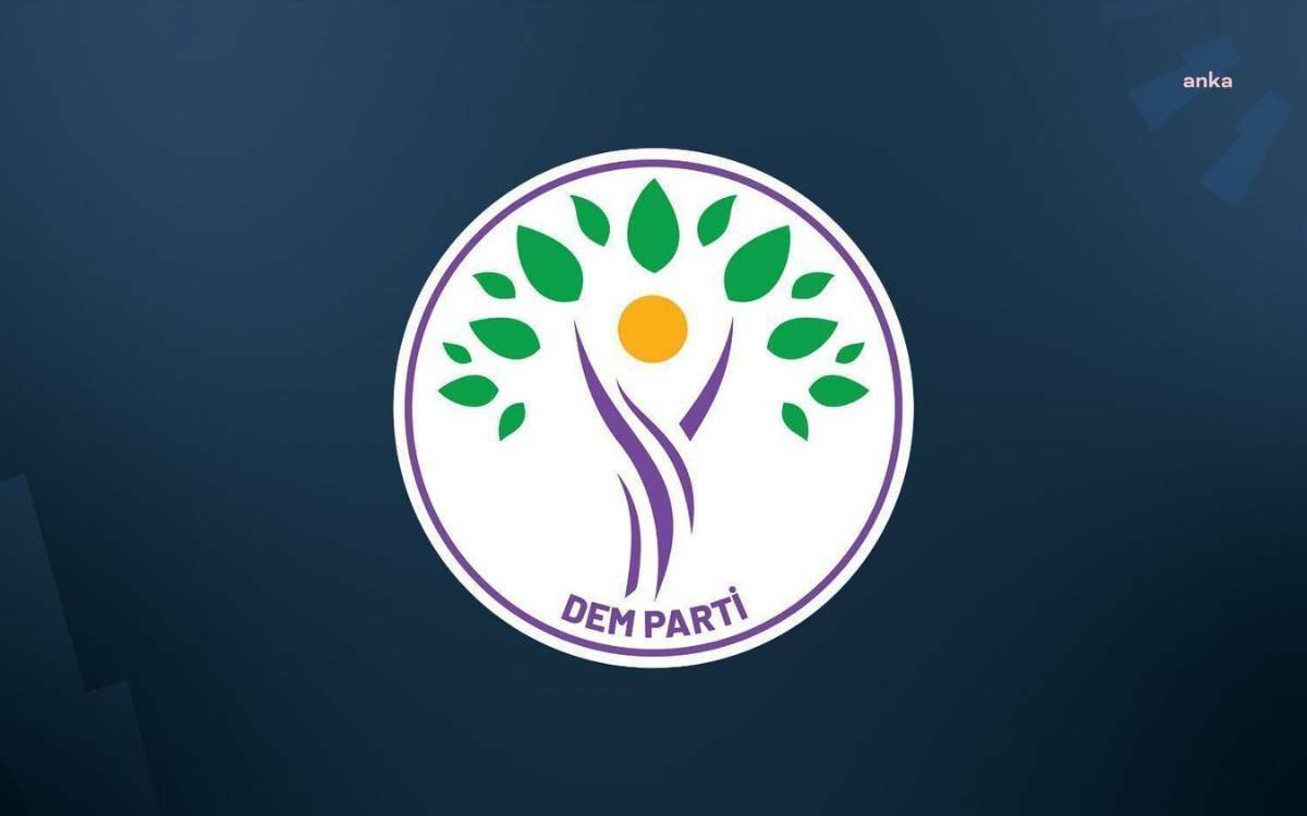 DEM Parti'den yangın çağrısı: Helikopterleri derhal Diyarbakır ve Adıyaman'a yönlendirin