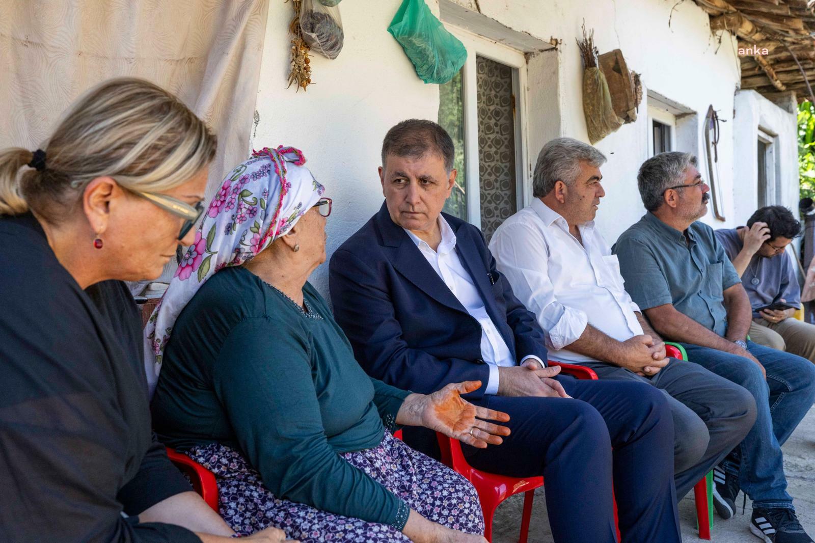 İzmir Büyükşehir Belediye Başkanı Tugay’dan Ödemiş yangınında vefat eden Şahin’in aile evine taziye ziyareti