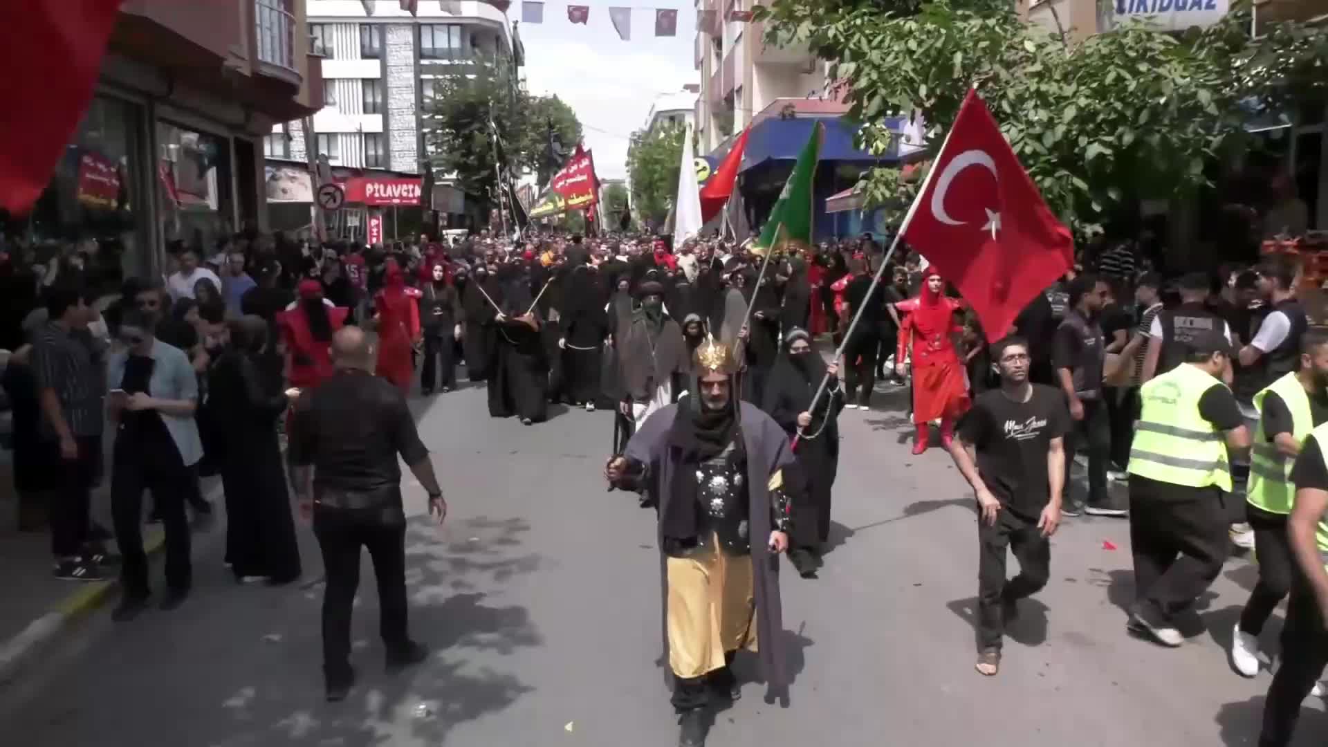 Hz. Hüseyin’in katledilişinin 40’ıncı günü nedeniyle “Erbain” programı düzenlendi
