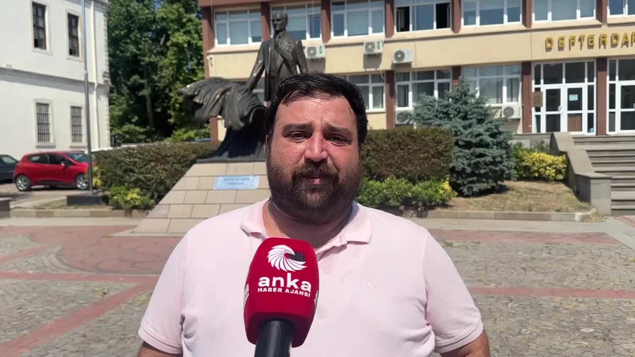 Memurlar iş bırakıyor... KESK Sinop Dönem Sözcüsü Şahin: “Bizi kamu emekçisi olarak değil, kapı kulu olarak görüyorlar”