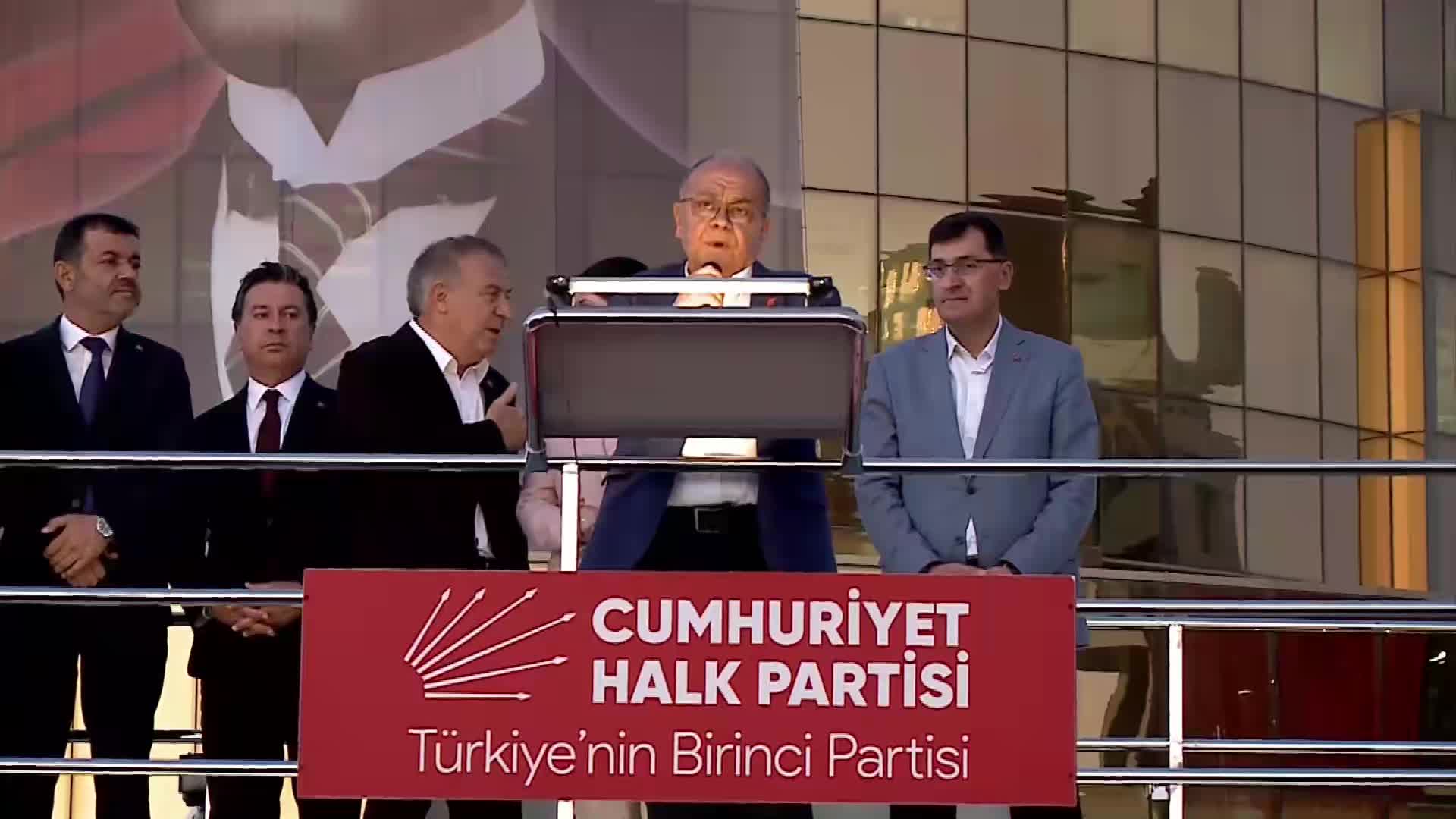 İmamoğlu'ndan Aydın mitingine mesaj: Şantaja dayalı 'mafya usulü siyaset', ülkemizin çözülmesi gereken en acil sorunudur